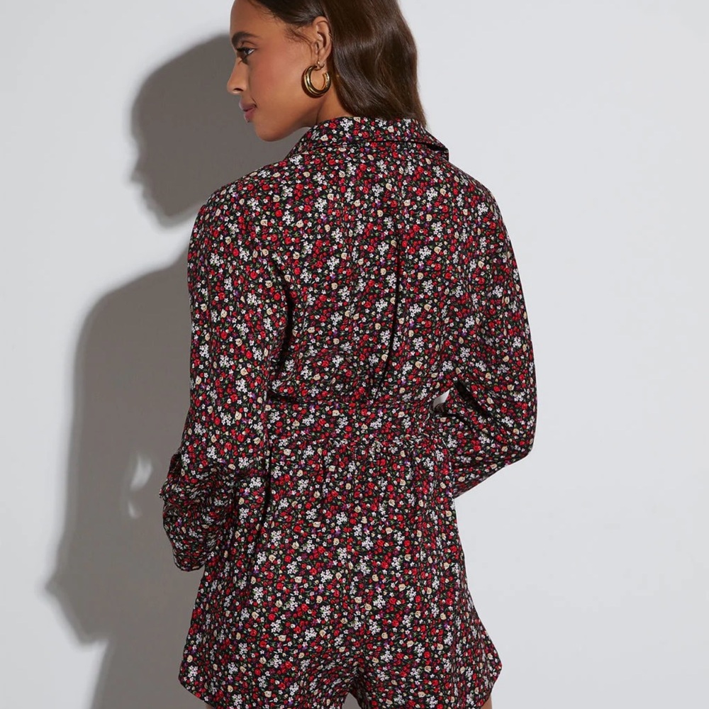 NWT  VICI Black and Red Romper - Picture 3 of 7
